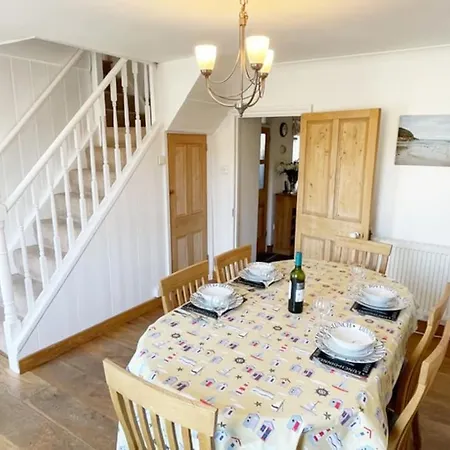 Morwenna, Bay Holidays Holiday home *